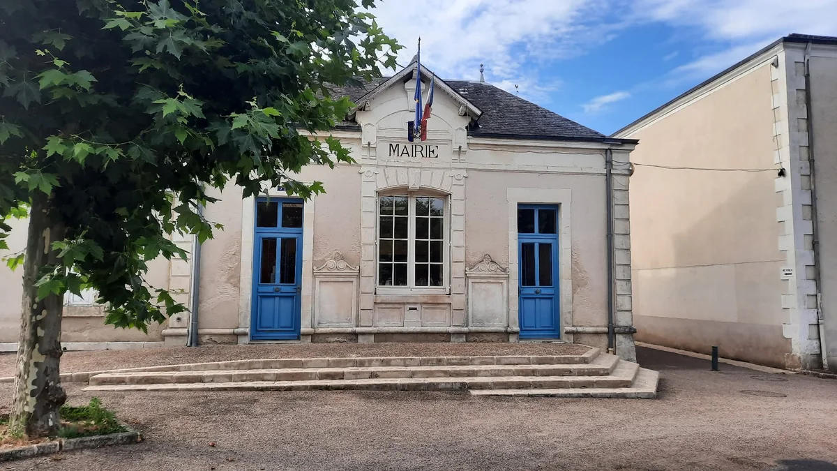 Façade de la mairie d’Arthon